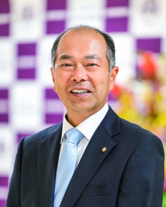 Kepala Sekolah, SMA Saga Gakuen